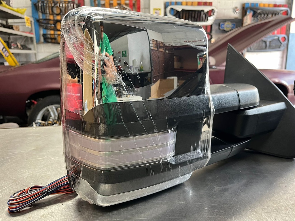 Espejos Tipo Remolque (ESTILO 2 CROMADOS) Calefacción/Luz de Señal/Luz Auxiliar Chevrolet Silverado / GMC Sierra 2014-2018