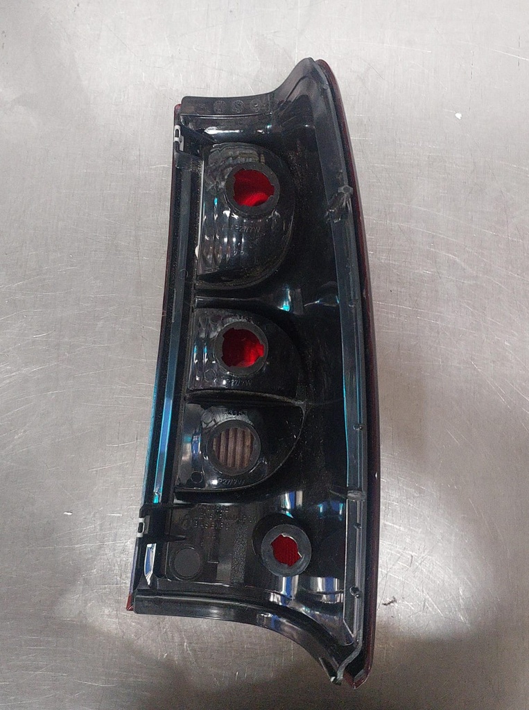 Luz trasera Izquierda para Chevrolet Silverado 2500HD 2004-2006