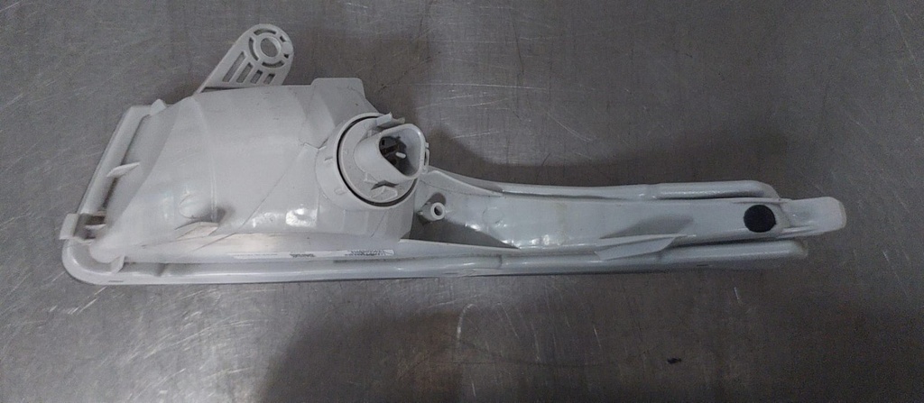 Luz direccional izquierda para Nissan Altima S 2013-2016