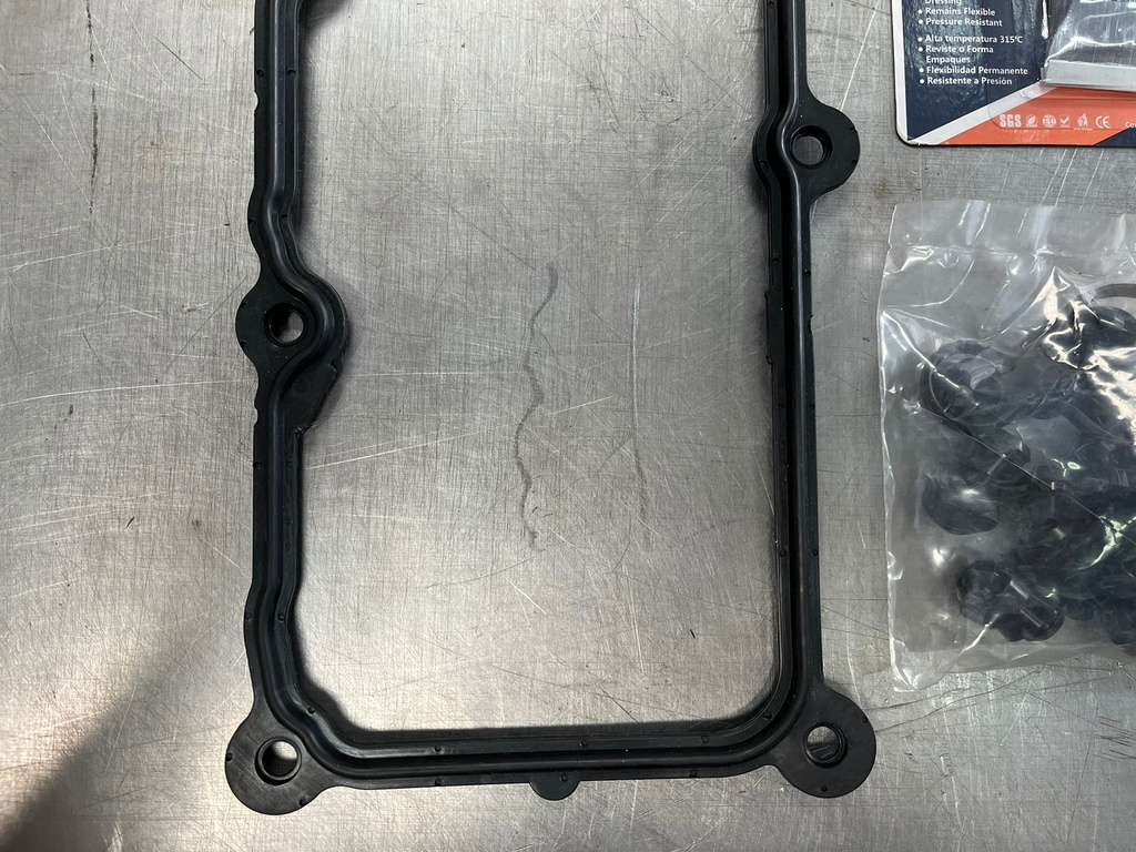 Empaques de Tapa de Válvulas para Jeep Liberty V6 3.7L 2002-2005 (VIN K) / Grand Cherokee V6 3.7L (VIN K) 2005 / Dodge Durango / Dakota V6 3.7L (VIN K) 2004-2005.