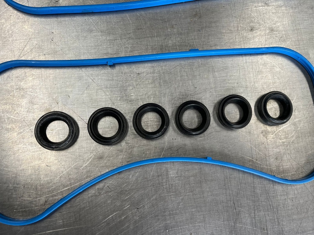 Empaques de Tapas de Válvulas para Honda Accord 3.0L 2003-2007 / Acura MDX 3.2L / 3.5L / 3.7L V6 2004-2009.