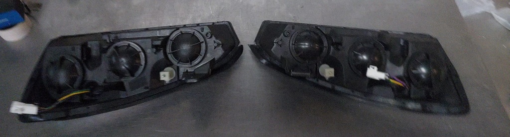 Luces delanteras para Chevrolet Malibu 2004-2007