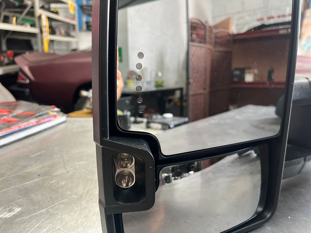 Espejos Tipo Remolque Eléctricos / Calefacción / Luz de Señal / Luz Auxiliar de Reversa para Dodge Ram 1500 / 2500 / 3500 de 2003-2008.