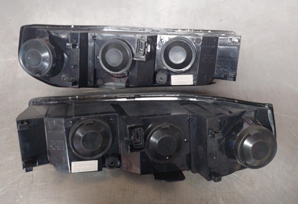 Luces delanteras para Chevrolet Impala 2000-2005