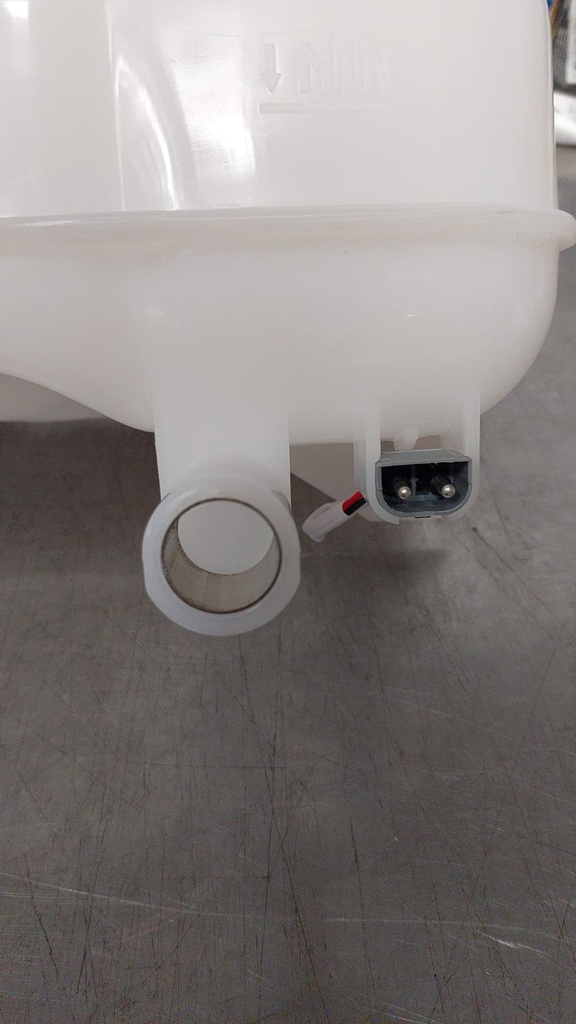 Tanque de depósito de refrigerante del motor para Volvo VN/VNL/VMN 1998-2003