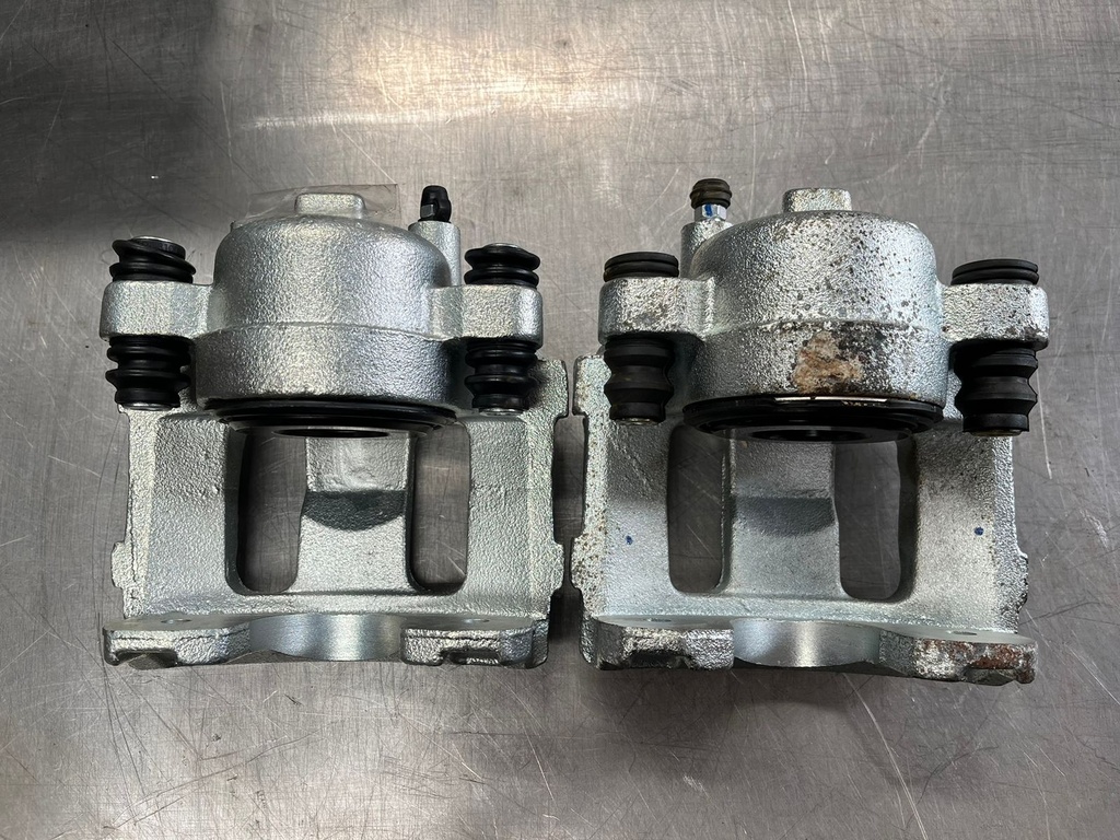 Caliper Delanteros para Jeep Wrangler TJ 1997-2006 / Grand Cherokee 1993-1998 / Jeep Comanche 1990-1992(AWD) / Cherokee 1990-1992(AWD).