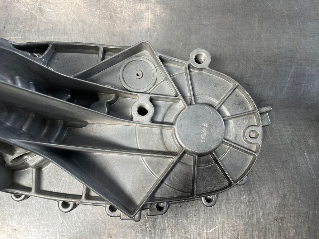 Carcasa Trasera de Transfer Chevrolet Silverado 2500HD 1999-2007 / 3500HD 2001-2007 /  Avalanche 1500 2000-2007 / Tahoe 1999-2007.