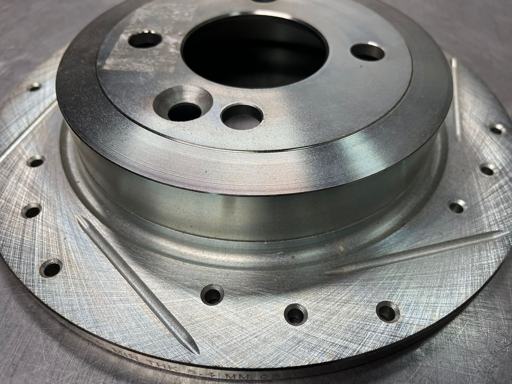 Discos Traseros Perforados / Sólidos para Mini Cooper S 2002-2013 / S Convertible 2007-2015 / Roadster S 2012-2015.