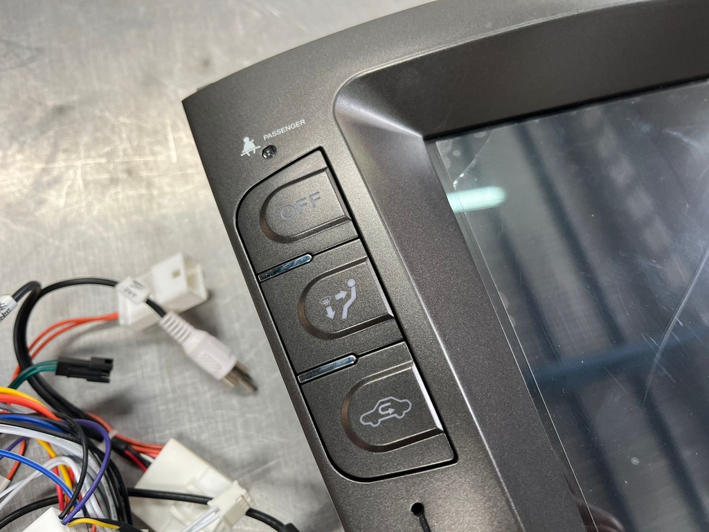 RADIO PANTALLA 10.4" ANDROID 10.1 LEXUS IS200 / IS250 / IS300 / IS350 2007-2015