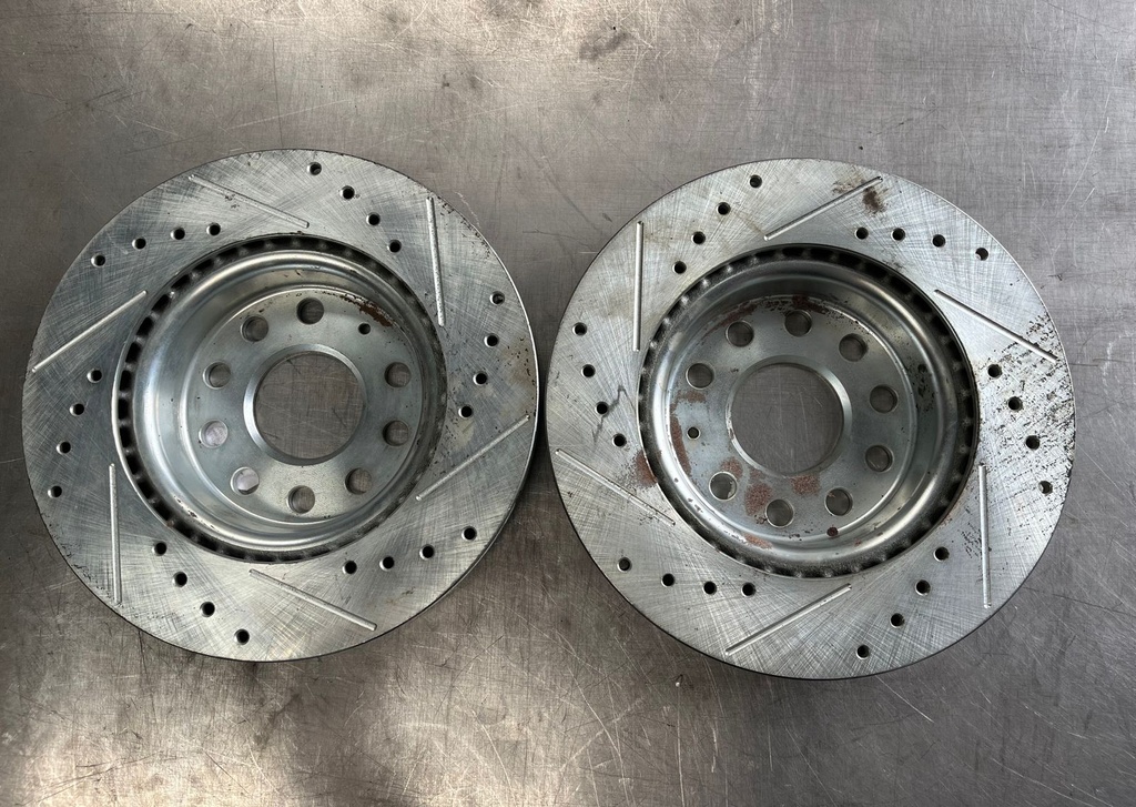 Discos Delanteros Perforados / Ventilados Volkswagen Jetta 2.0L 2012-2015.