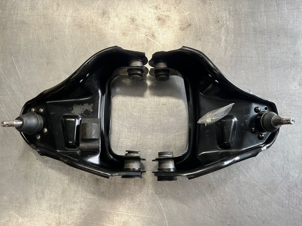 Tijeretas Superiores Chevrolet Mini Blazer 4x4 95-05 / S10 4x4 84-04 / GMC Jimmy 4x4 92-05 / S15 84-90 / Sonoma 91-04