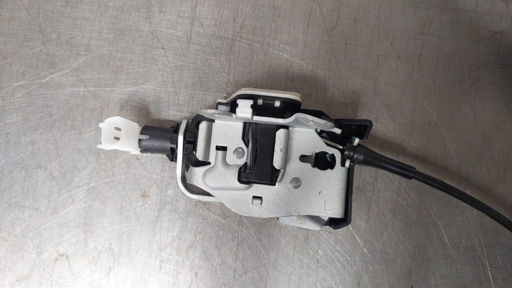 Pestillo y cable de bloqueo de puerta trasera izquierda para Ford F250 / F350 / F450 / F550 Super Duty 1999-2007