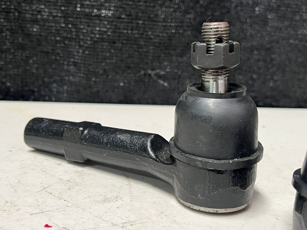 Rótulas de Dirección Chevrolet Silverado 1500 / Avalanche 1500 / Tahoe / Suburban 2007-2014