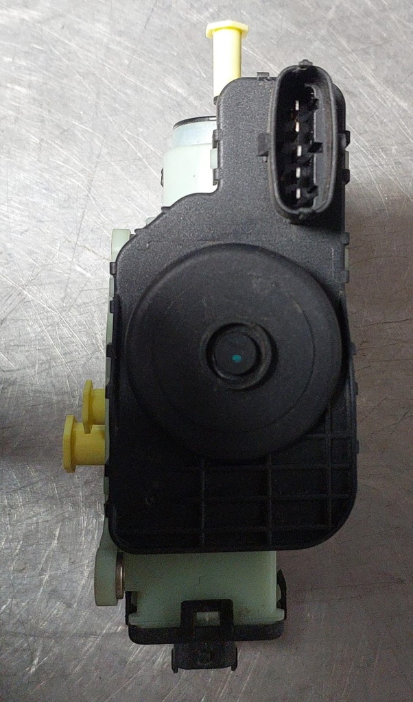 Bomba de fluido de emisiones diesel Chevrolet Silverado 2500 / 3500HD / Express 2500 / 3500 / 4500 2010-2016