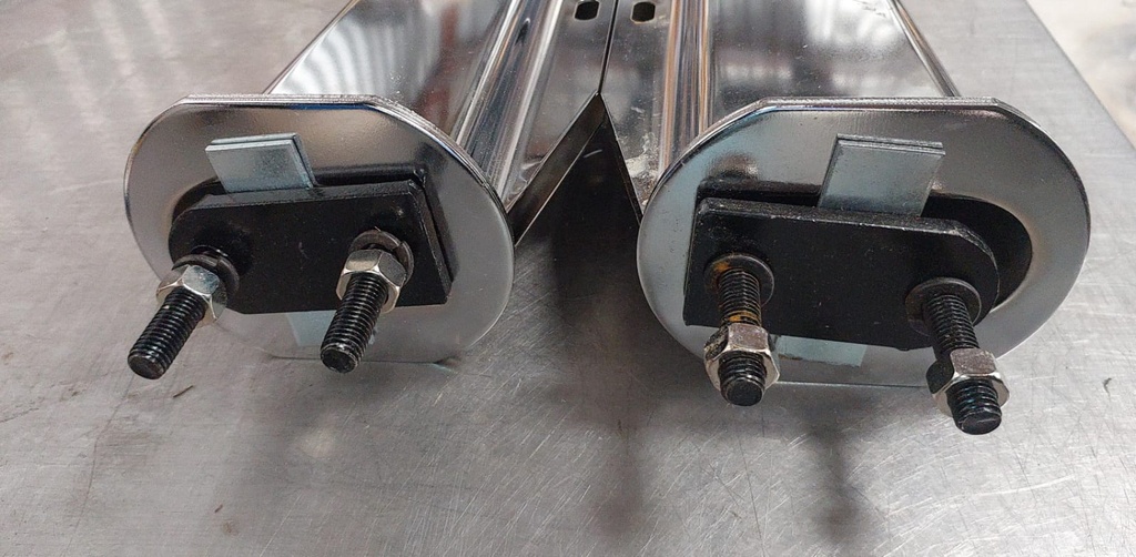 Soportes para guardabarros cromados con resorte de alta resistencia de 30" para semirremolques