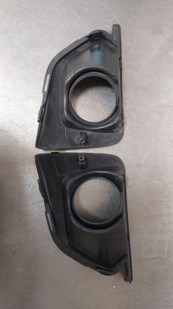 Base de halogenos para Chevrolet Traverse 2018-2021