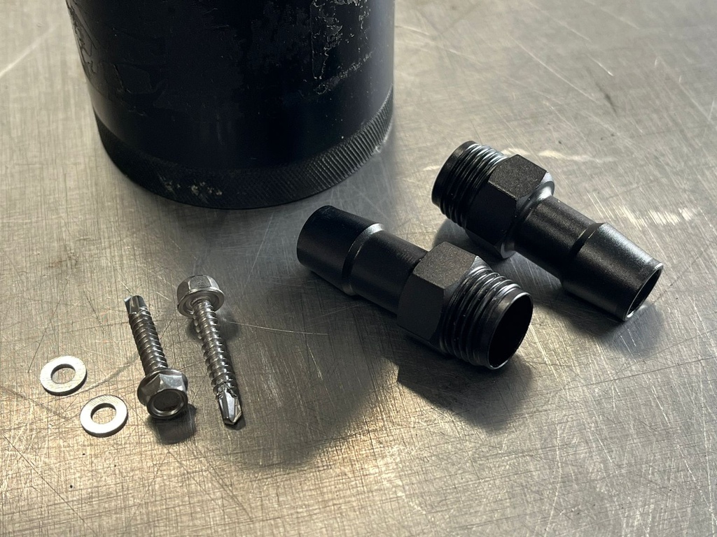 Oil Catch can universal en aluminio con 2 tomas.
