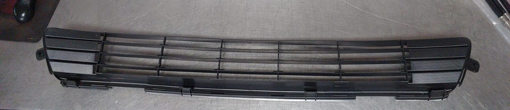 Parrilla delantera inferior para Toyota Corolla 2011-2013