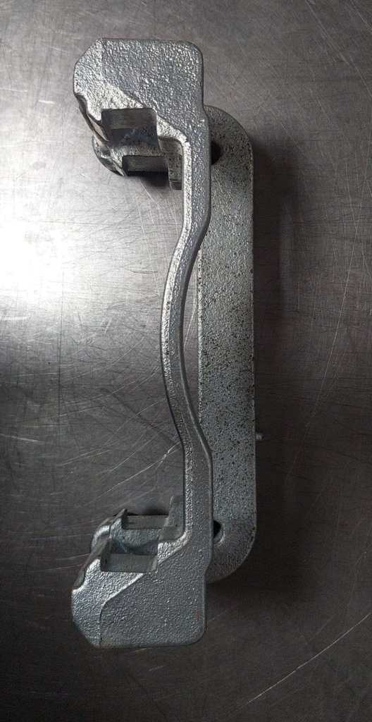 Base de caliper para Chevrolet Silverado / Avalanche / Tahoe / Suburban  2007-2018