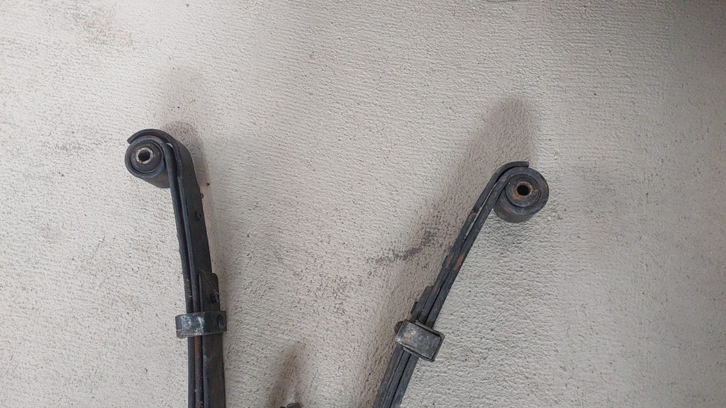 Hojas de resorte traseras para Toyota Tacoma 1998-2004