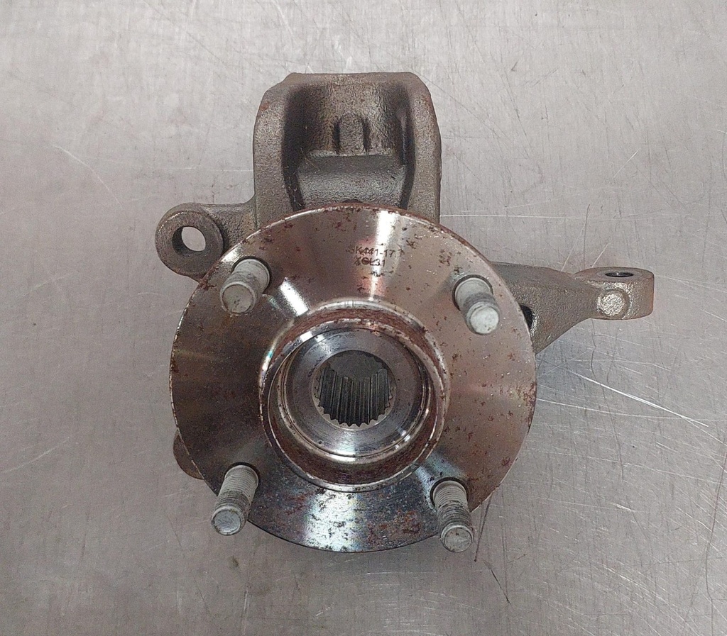 Nabo delantero izquierdo para Ford Focus 2006-2011