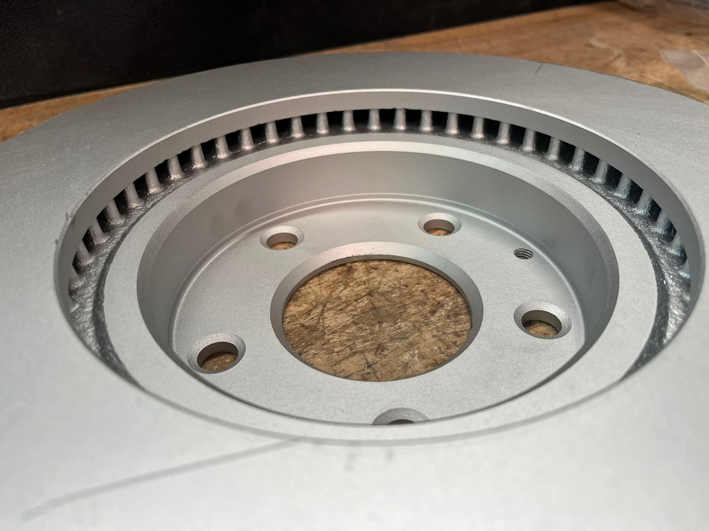 Discos Delanteros Ventilados Mazda 6 2015-2018 / CX-5 2013-2015.