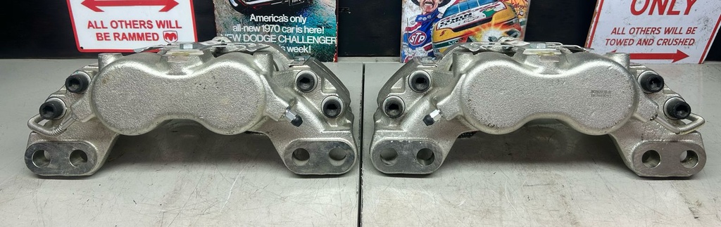 Calipers Chevrolet Kodiak C4500 2004 al 2009  4 pistones