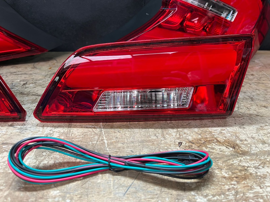 Luces Traseras LED VLAND para Toyota Camry 2012-2014.