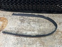 Parrilla Frontal Negro Brillante para Toyota Tacoma 2005-2011.