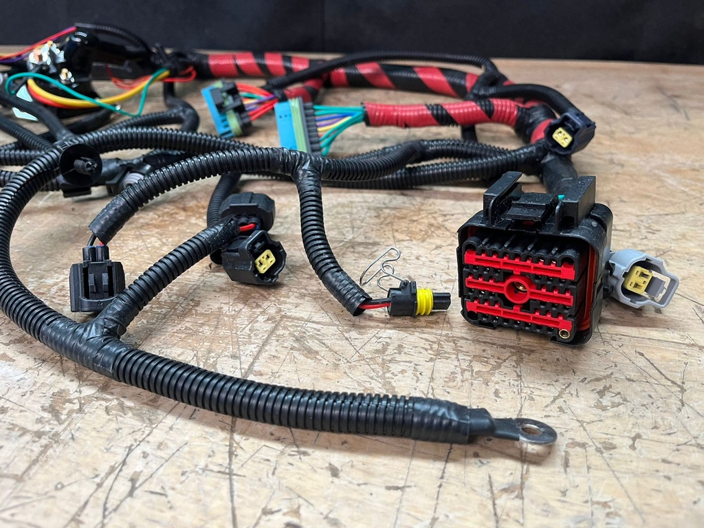 Arnés Eléctrico del Motor 7.3L Diesel Ford F250 / F350 / F450 1999-2001 / Excursion 2000-2001.