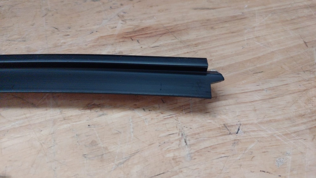 Empaque de ventana para Toyota Corolla 2019-2024