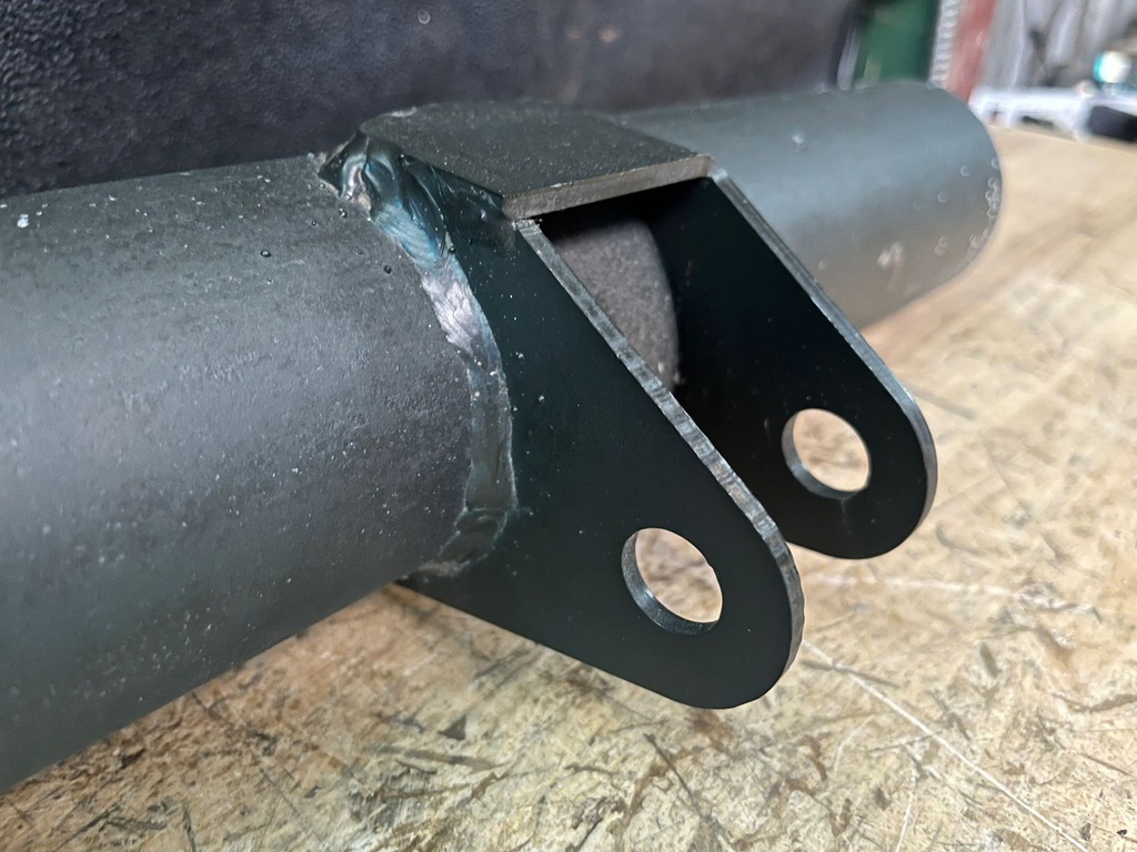 Soportes para Tanque de Combustible de Chevrolet Silverado / GMC Sierra 1500 / 2500 / 2500HD 1999-2006.