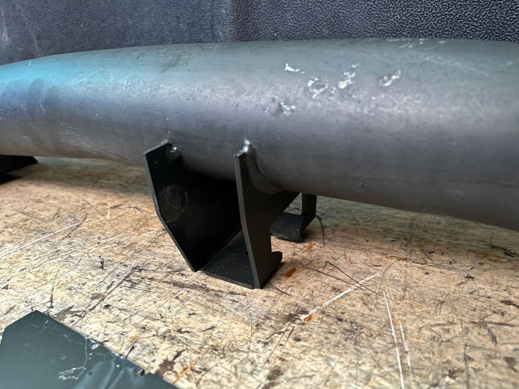 Soportes para Tanque de Combustible de Chevrolet Silverado / GMC Sierra 1500 / 2500 / 2500HD 1999-2006.