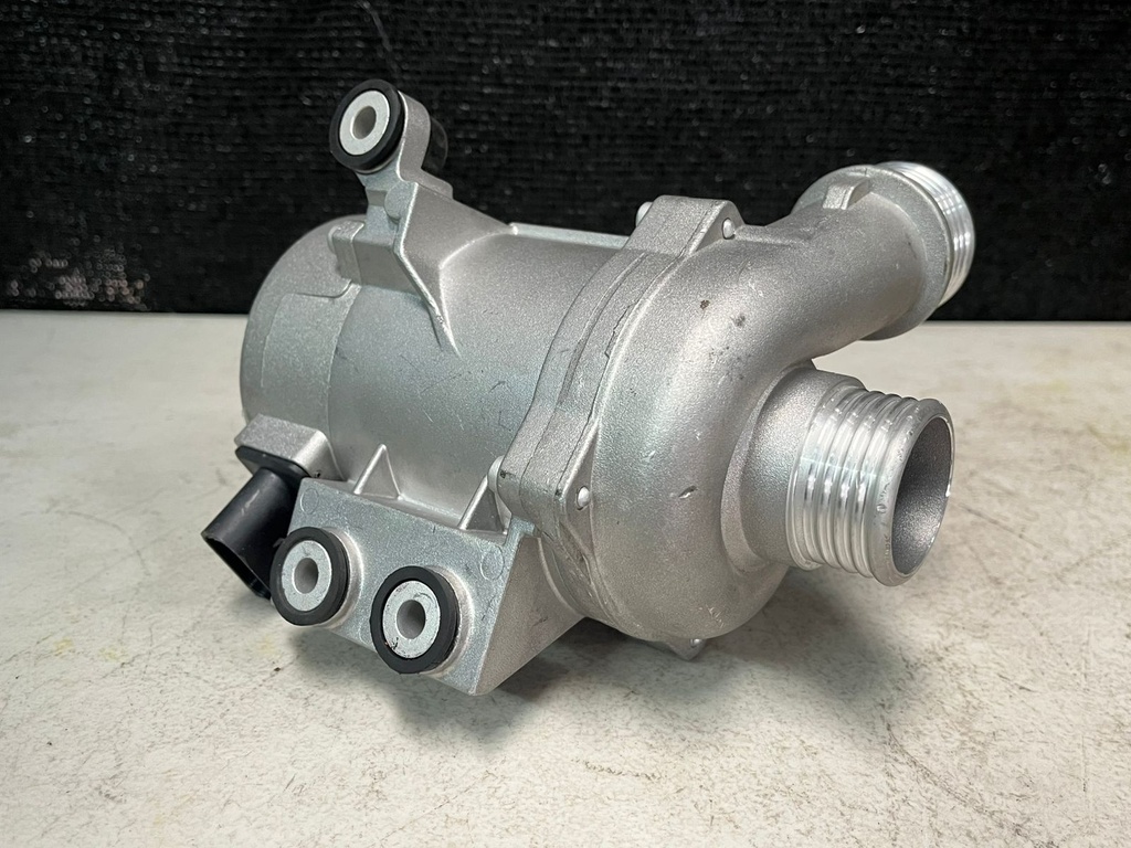 Bomba de Agua BMW 128i 2008-2011 / 323i 2007-2011 / 328i 2007-2012 / 328i xDrive 2009-2011 / 525i 2006-2007.