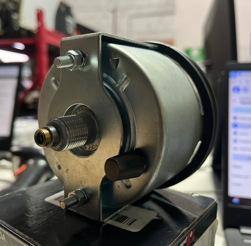 Velocímetro OMIX-ADA para Jeep MB M-38 / M-38A1 1944-1971.