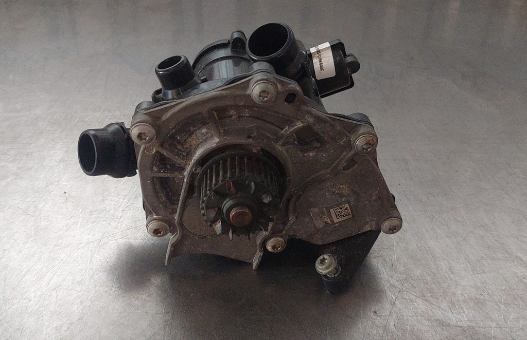 Termostato de bomba de agua para Volkswagen Jetta / Golf / Audi A3 / A4  / A5 / A6 / A7 1.8L, 2.0L 2012-2021
