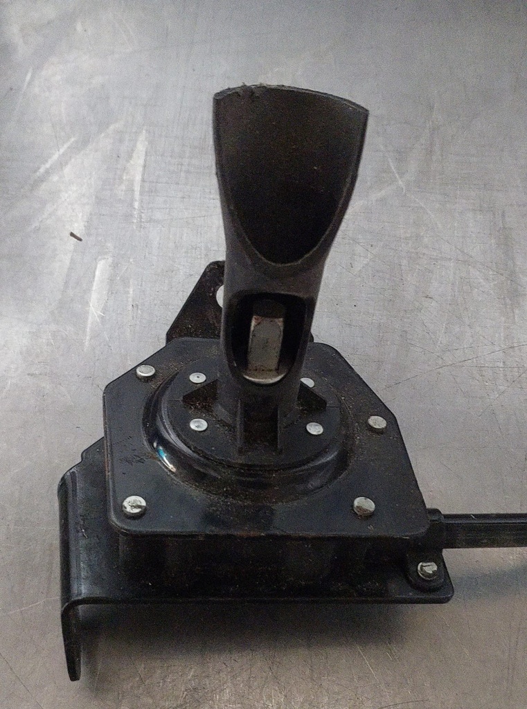 Elevador de llanta de repuesto Chevrolet Trailblazer / GMC Envoy / Isuzu Ascender 2002-2008