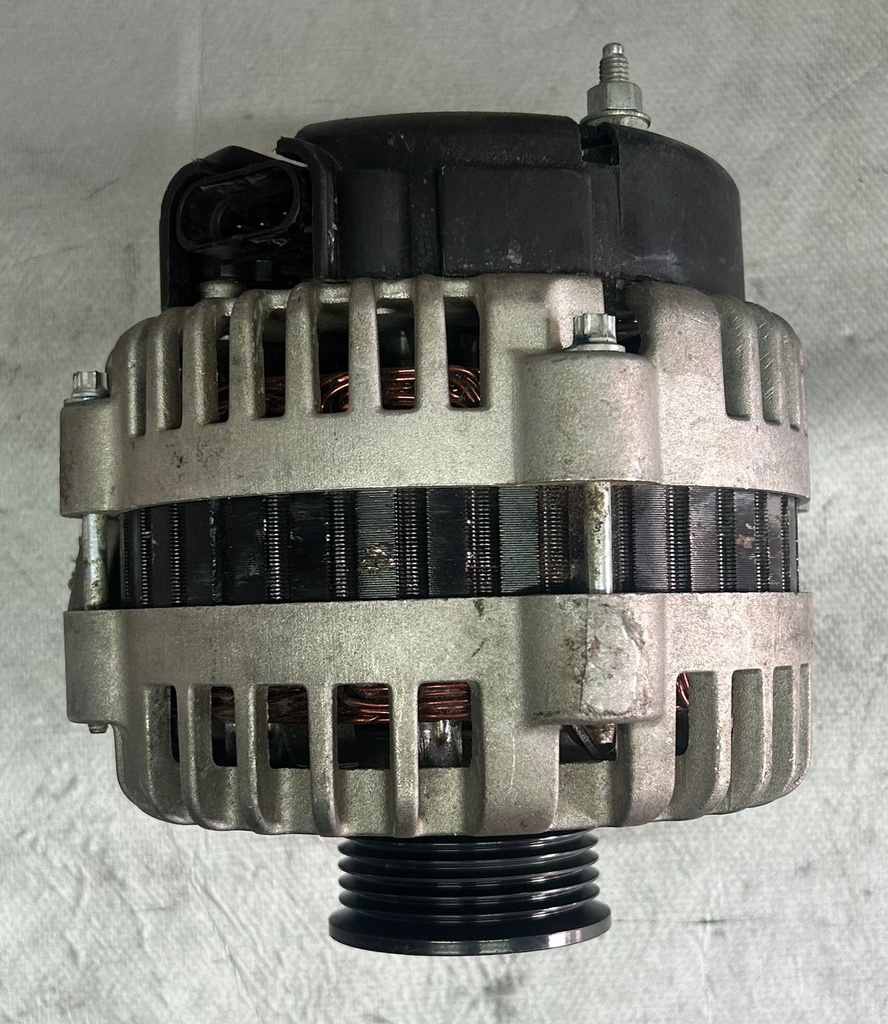 Alternador de 105AMP para Motores Chevrolet V8 4.8L / 5.3L / 6.0L / 6.5L / 6.6L / 8.1L 1999-2005.