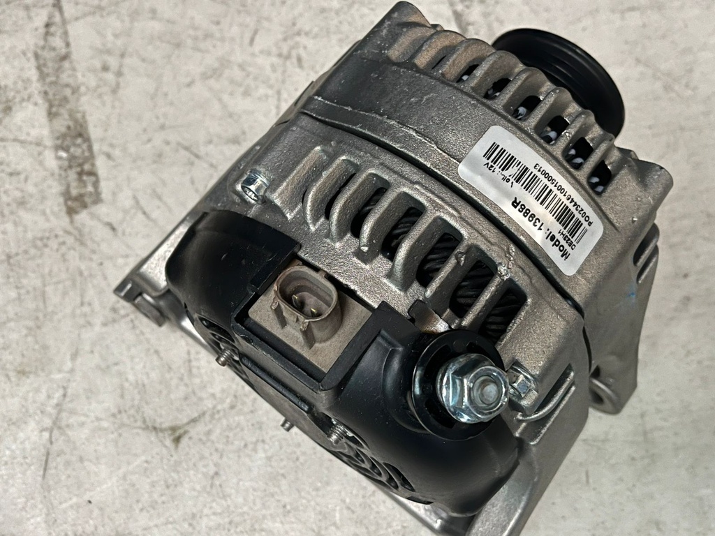 Alternador de 180AMP para Dodge Ram 1500 5.7L V8 2003-2006 / Durango 5.7L V8 2004-2006.