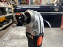 Osciladora inalámbrica con batería de 12V.