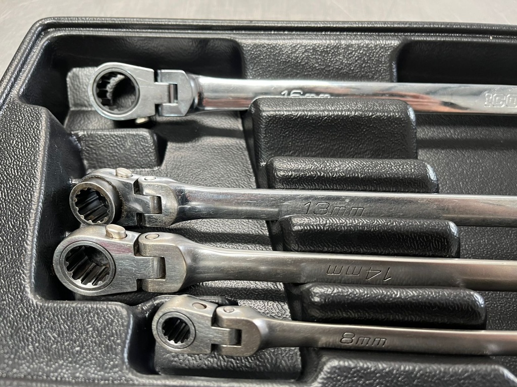 Set de Llaves Reversibles de Ratch 8mm-19mm. (4 PIEZAS)