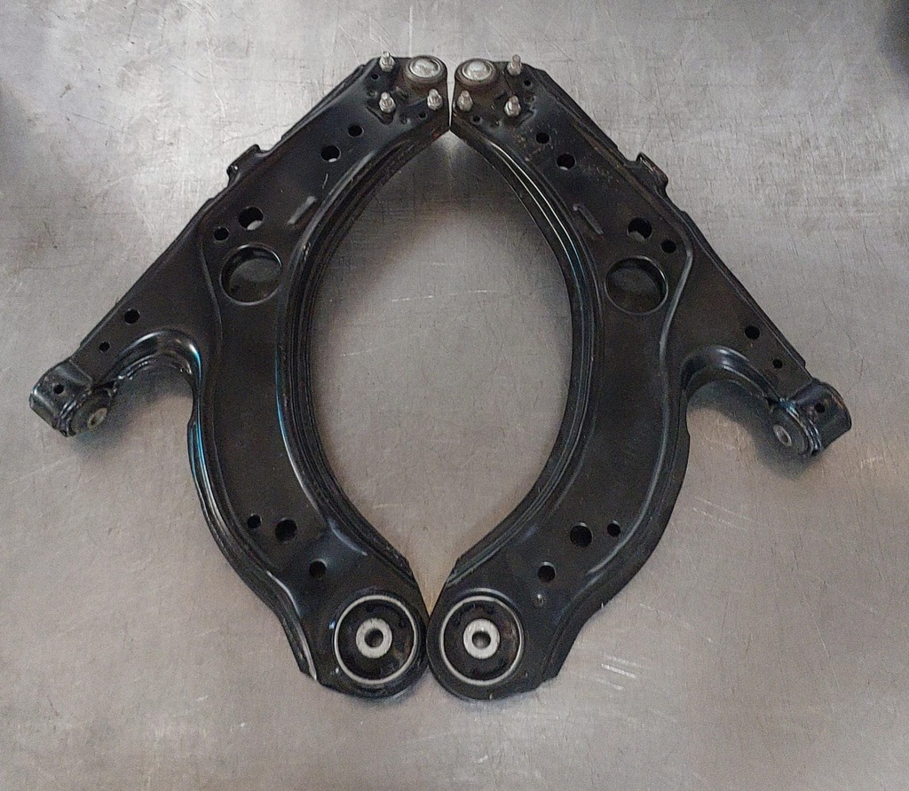 Tijeretas inferiores para Volkswagen Jetta / Beetle / Golf 1999-2005