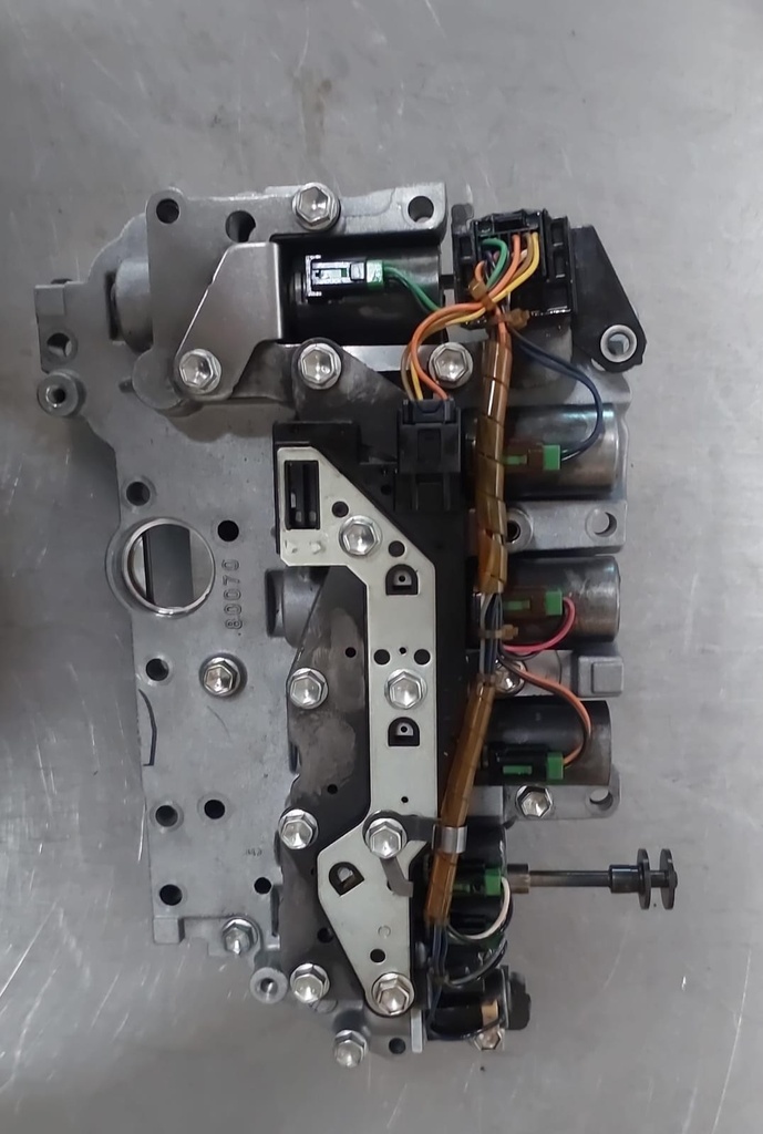 Cuerpo de válvula de transmisión para Toyota Camry / Highlander / RAV4 / Venza L4 2.0L, 2.2L, 3.5L 2008-2011