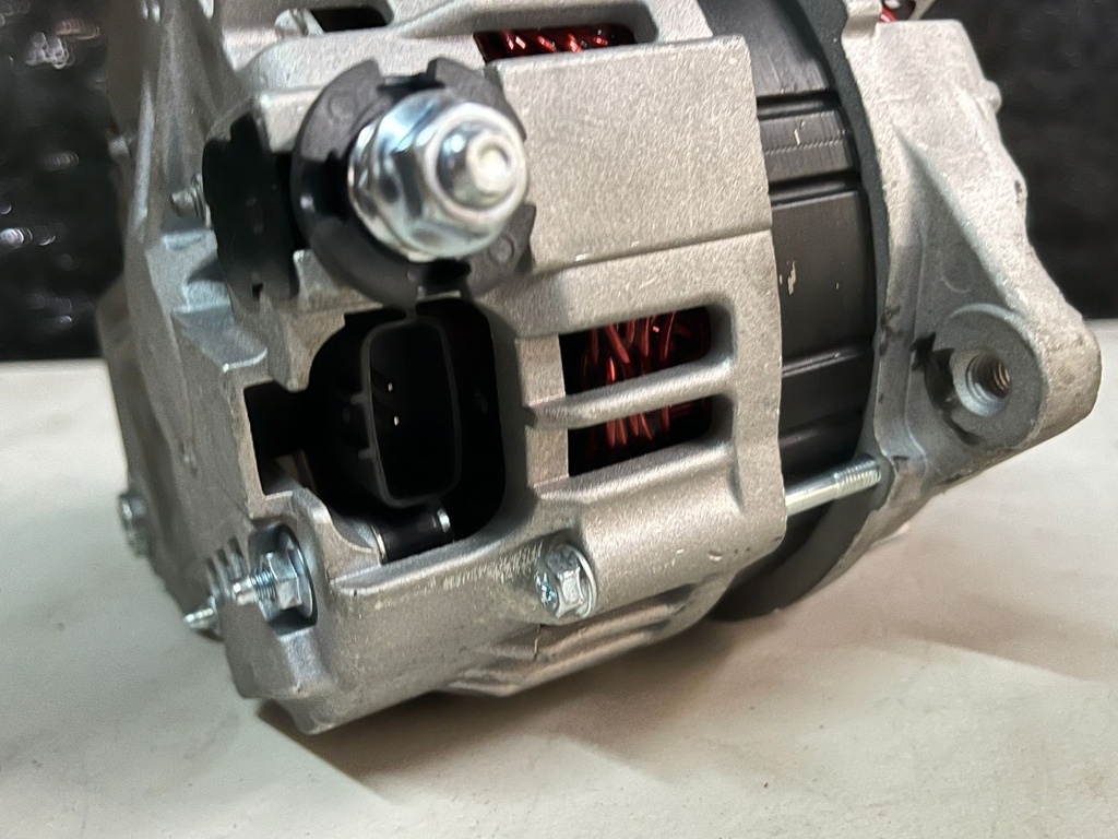 Alternador de 125AMP para Nissan Maxima 3.0L / 3.5L 1995-2003 / Murano 3.5L V6 2005-2007 / Infiniti I30 1998-2000.