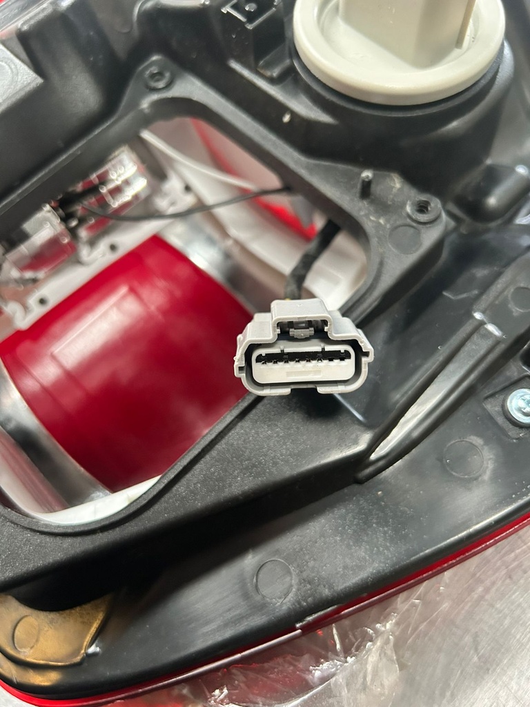 Luz trasera izquierda LED para Ford Ranger 2019 al 2023