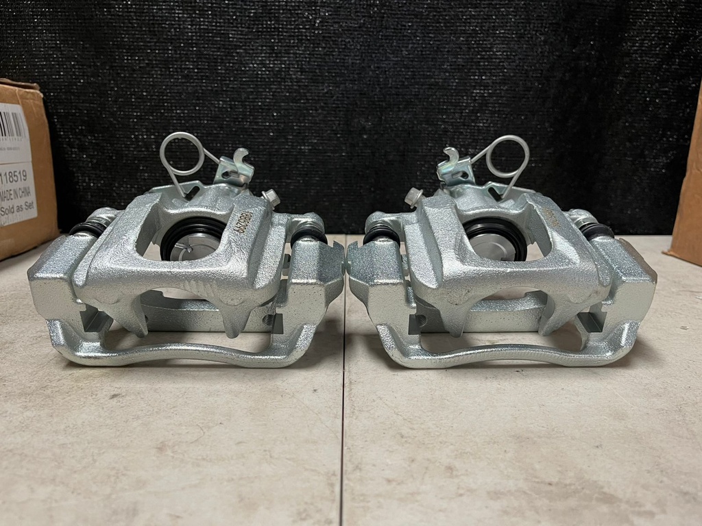 Caliper Traseros Ford Edge 3.5L/3.7L 2011-2014/2.0L 2012-2014 / Lincoln MKX 3.7L 2011-2015.