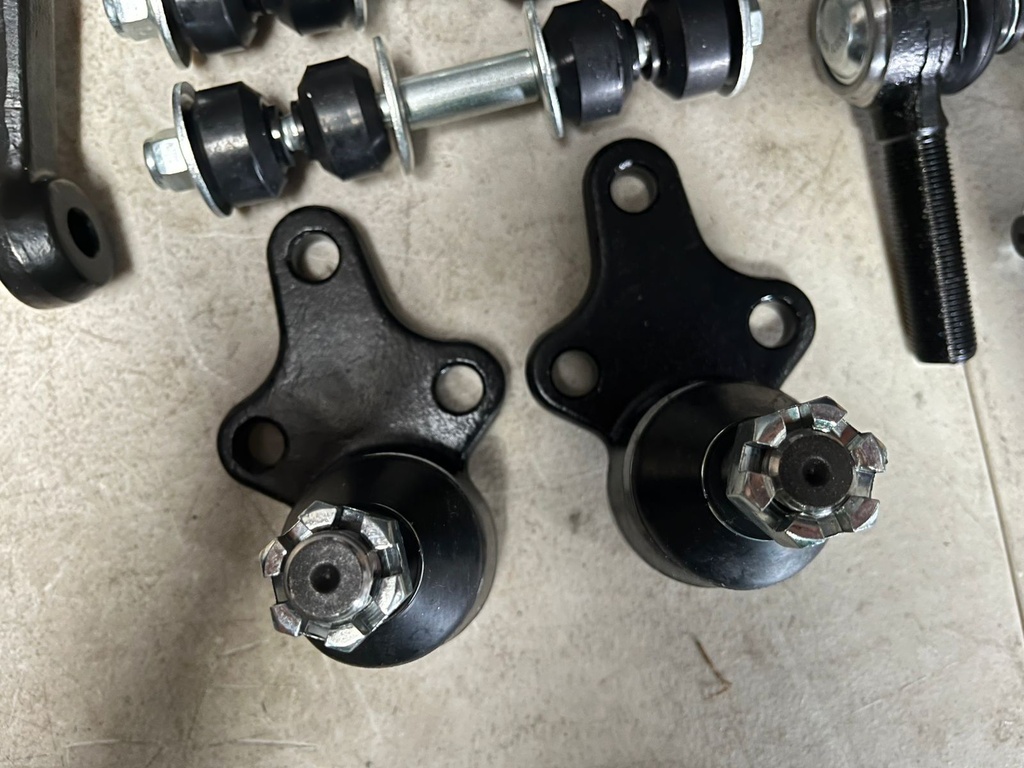 Kit de suspensión de 11 piezas para Toyota Pickup SR5 2.4L / 3.0L 1984-1995.