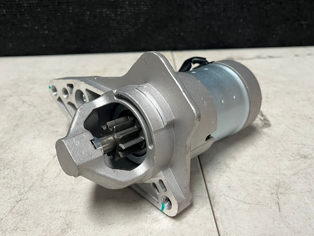Arrancador de 10 Dientes para Nissan Versa Note L4 1.6L 2014-2019.
