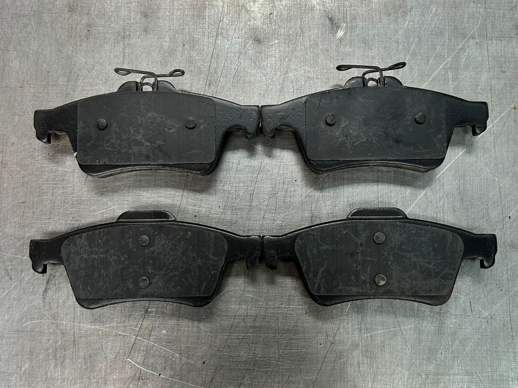 Pastillas traseras para Ford Escape 2013 al 2016 Focus 2012 al 2018