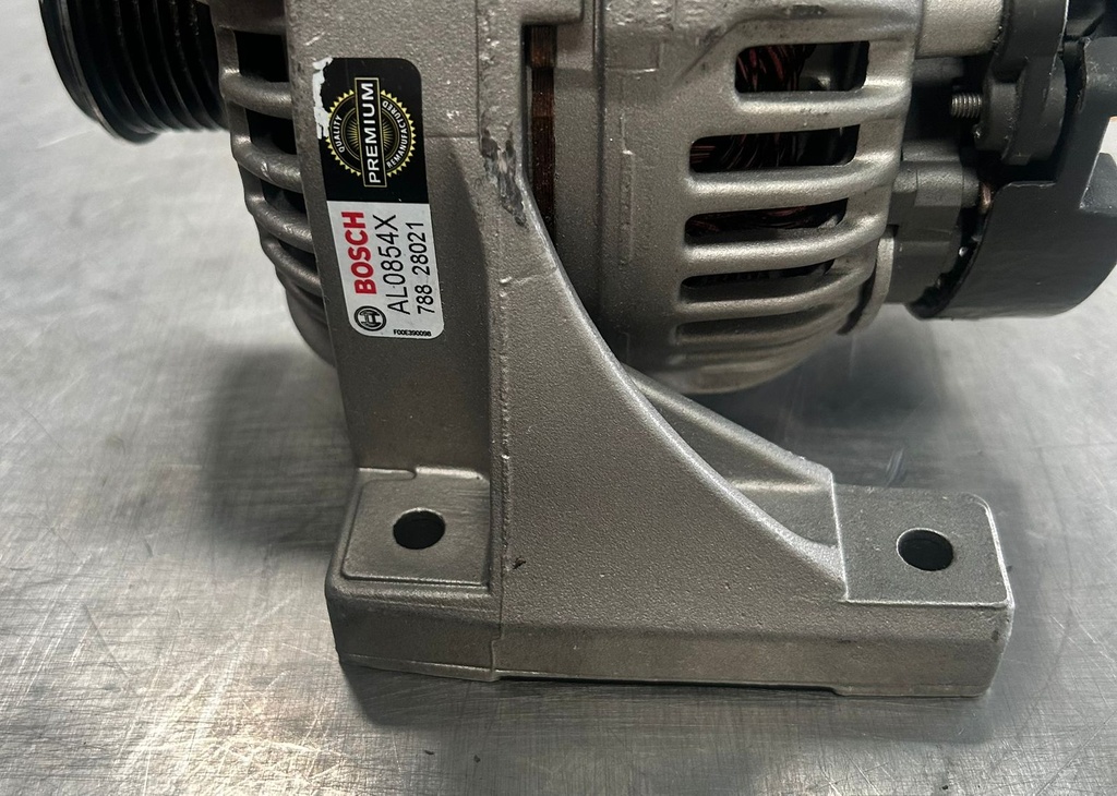 Alternador para Volvo S60 2005 al 2009 S80 2004 al 2006 V70 XC70 2005 al 2007 XC90 2006